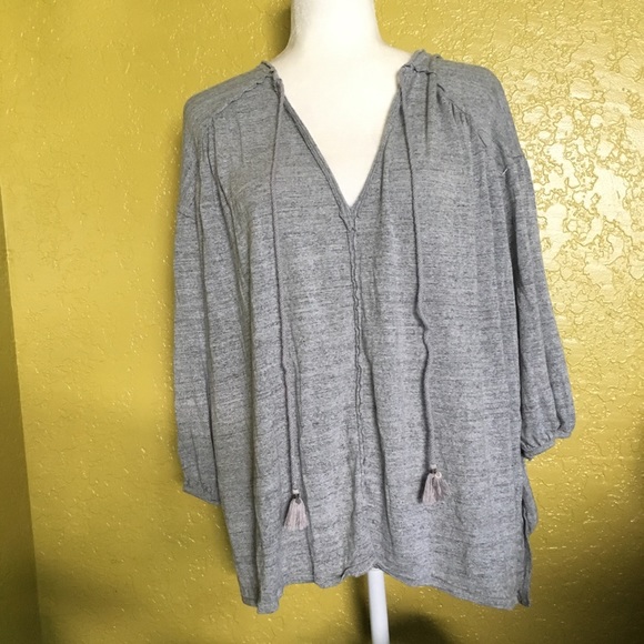 We The Free Grey Blouse Tassel Size Medium - Picture 2 of 7